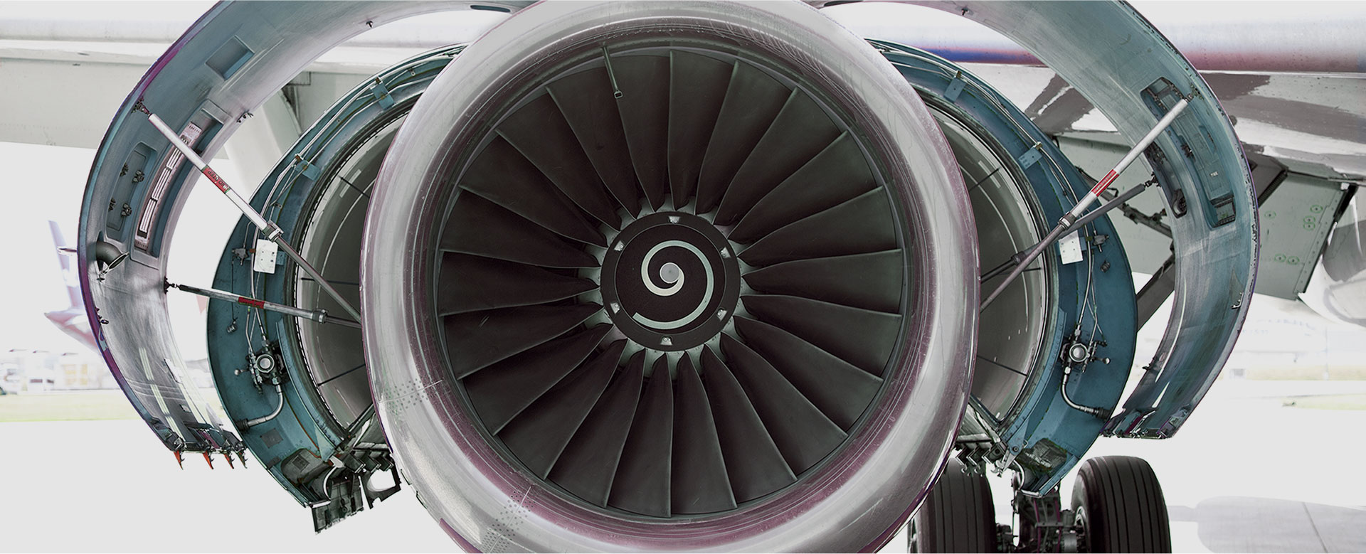 Aircraft engine